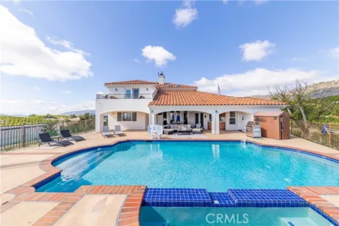 20491 Carancho Road photo 1