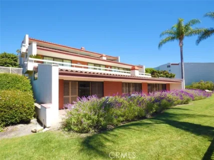2121 W 25th #3 listing photo