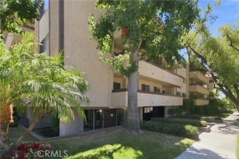 2386 E Del Mar Boulevard #111 listing photo