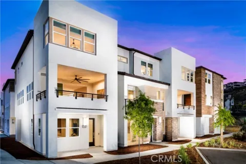 2741 Everly Drive listing photo
