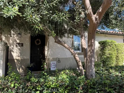 4816 E Washington listing photo