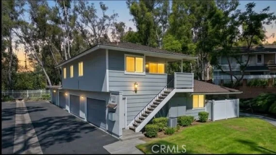 2536 Coventry listing photo