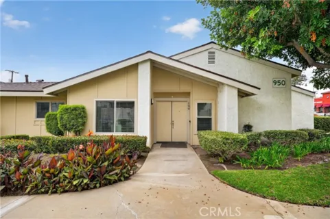 950 E La Habra #100 listing photo