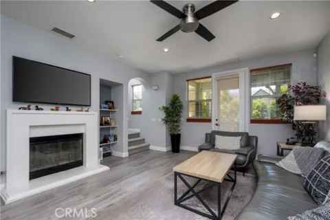 634 S Melrose listing photo