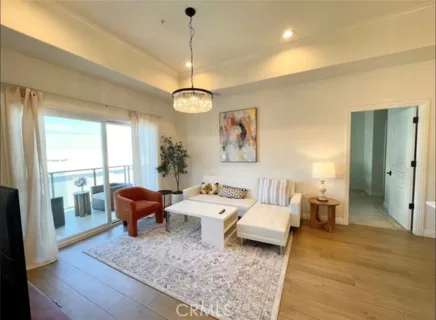 1598 Long Beach Boulevard #412 listing photo