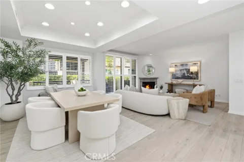 909 Muirfield Drive listing photo