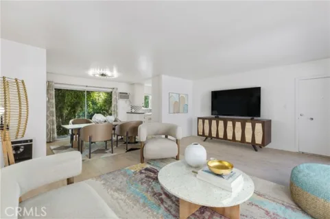 1632 Camden #204 listing photo
