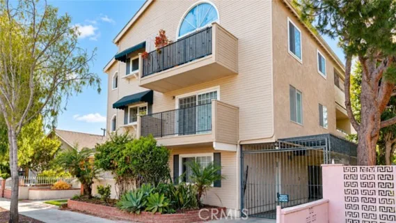 1123 Junipero #4 listing photo