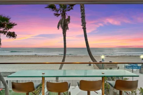 2999 Ocean Front Walk #2 listing photo