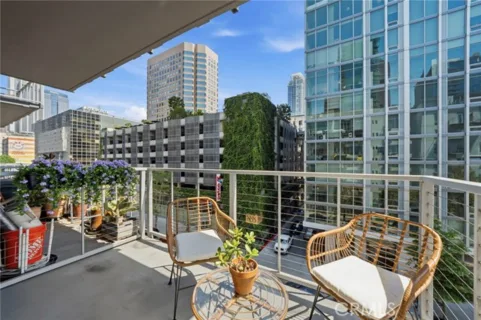 645 W 9th Street #424 listing photo