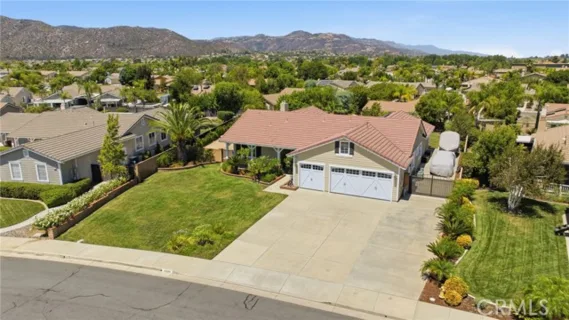 42058 Wagon Wheel Lane photo 1