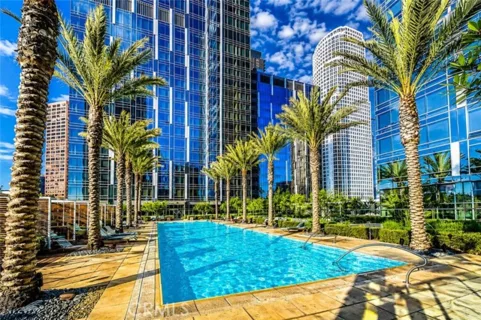 877 Francisco Street #1818 listing photo