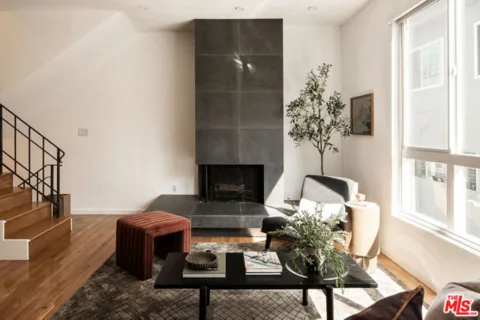 1260 N Kings Road #2 listing photo
