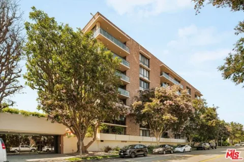 211 S Spalding Drive #107S listing photo