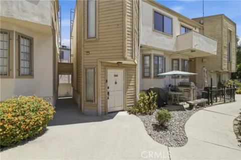 14715 Saticoy #9 listing photo
