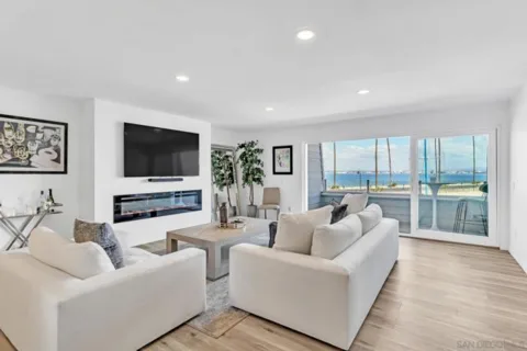 32 Montego Court listing photo