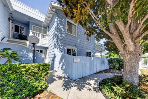 7025 Glade Avenue #2 listing photo