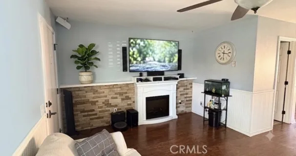 321 Carriage Dr. #d listing photo