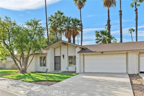 6631 Wintertree Drive listing photo