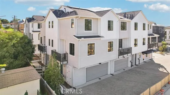 2338 Golden Blaze Glen listing photo