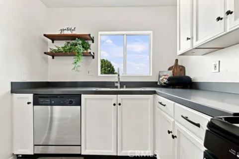 18350 Hatteras #211 listing photo