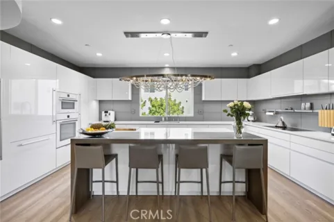 745 Beacon listing photo