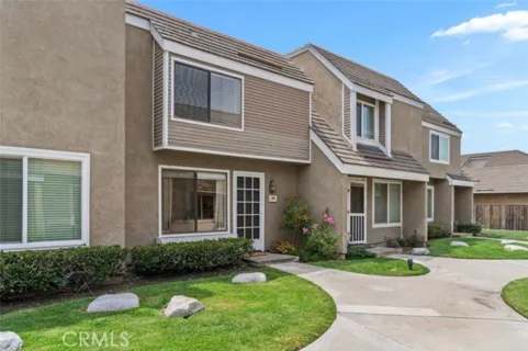 14 Greenleaf listing photo