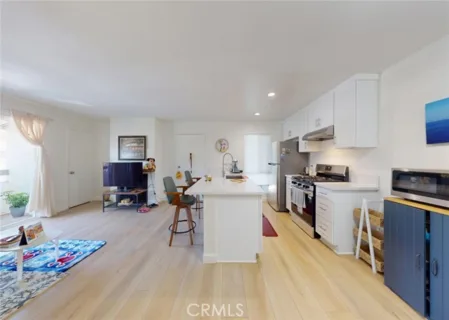 2835 S Fairview #H listing photo