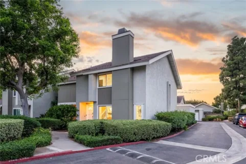 10 Goldenbush listing photo