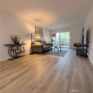 W Macarthur #93 listing photo