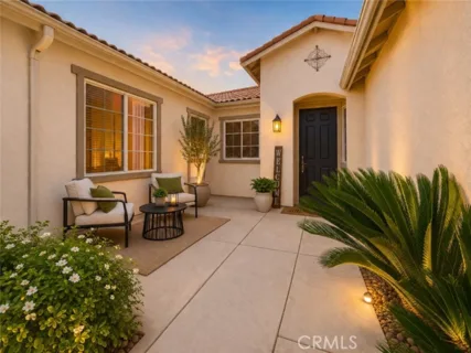 42116 Vandamere Court listing photo
