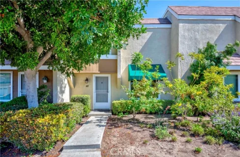 49 Meadowgrass listing photo