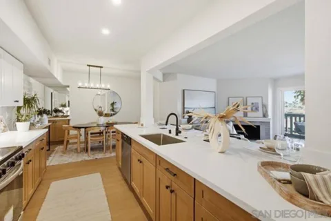 1020 E Washington Avenue #107 listing photo