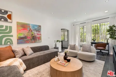 1345 N Hayworth Avenue #5 listing photo
