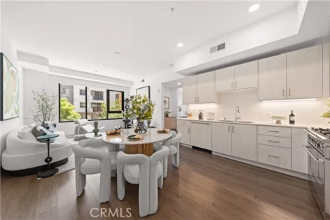 709 E Walnut Street #227 listing photo
