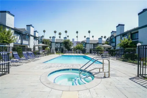 19231 Sherman Way #25 listing photo