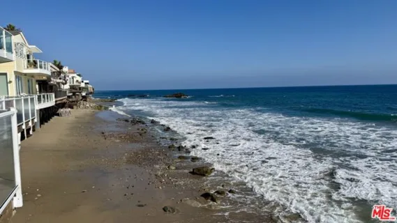 25124 Malibu Road listing photo