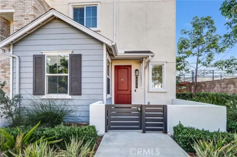 575 S Mosaic listing photo