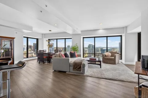 200 Harbor #3001 listing photo