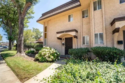 2121 E Grand Avenue #28G listing photo