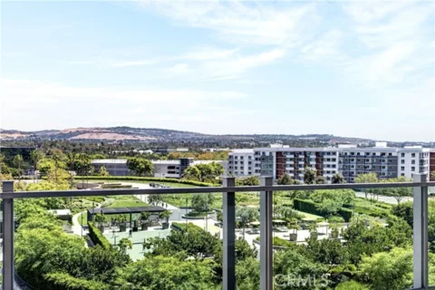 3141 Michelson #805 listing photo