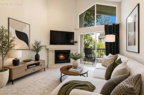21400 Burbank Boulevard #306 listing photo