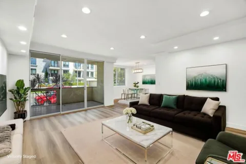 11970 Montana Avenue #110 listing photo