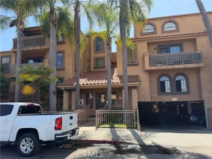 1509 Stanley #108 listing photo