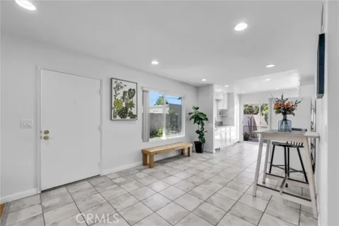 2142 W Liverpool Lane listing photo