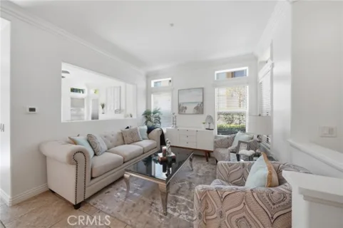47 Via Madera listing photo