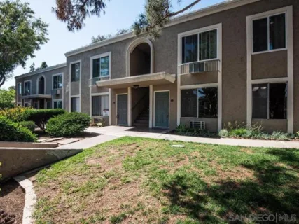 1240 N Broadway #53 listing photo