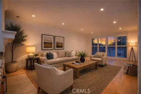 4536 Colbath Avenue #102 listing photo