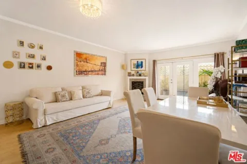 104 S Hayworth Avenue #103 listing photo