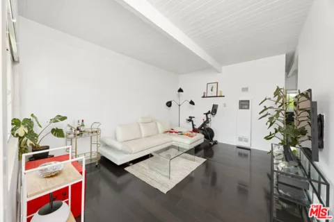 2325 Kansas Avenue #9 listing photo